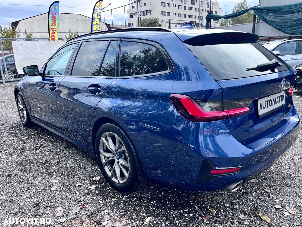 BMW Seria 3 330e Aut. Luxury Line - 10