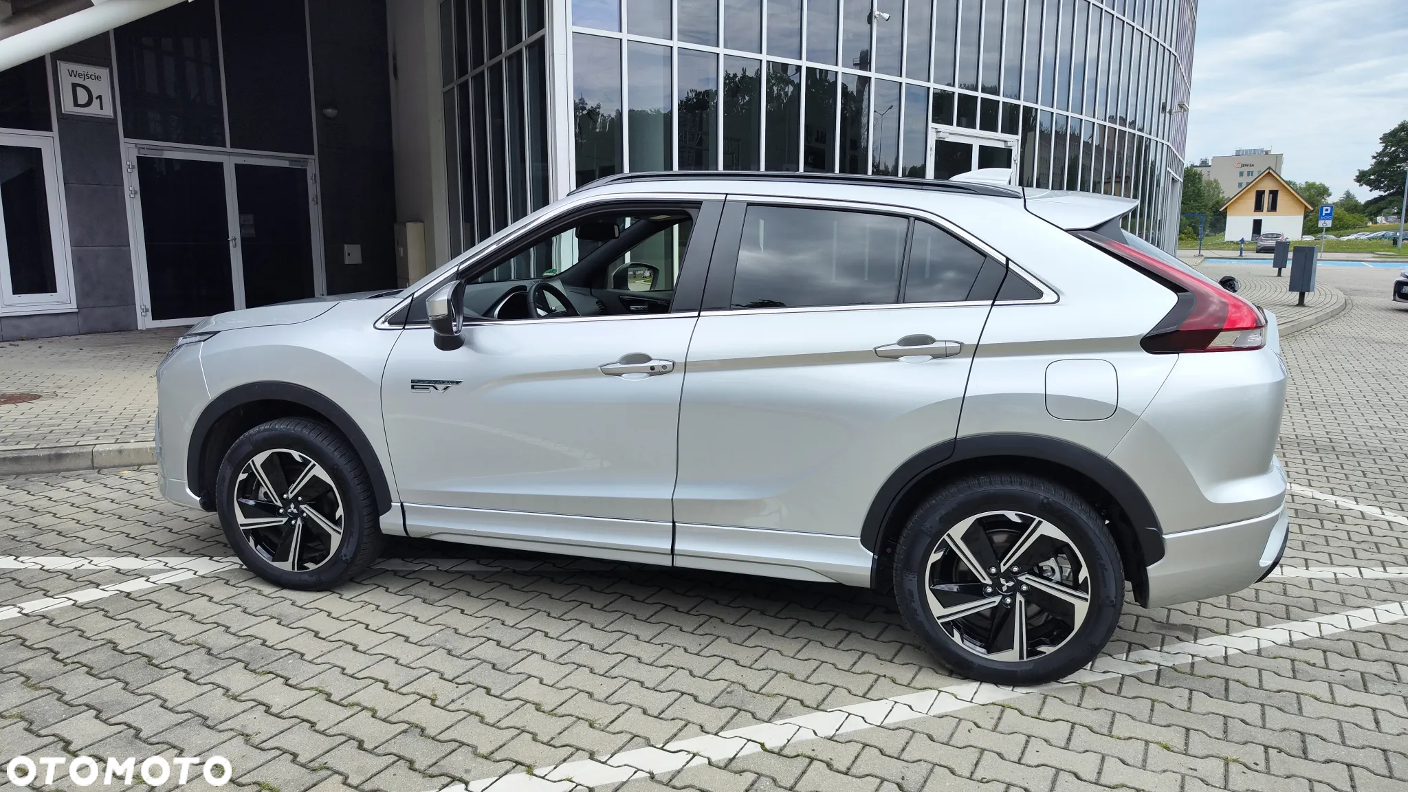 Mitsubishi Eclipse Cross 2.4 PHEV Invite Plus - 3