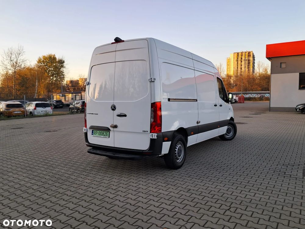 Mercedes-Benz eSprinter - 6
