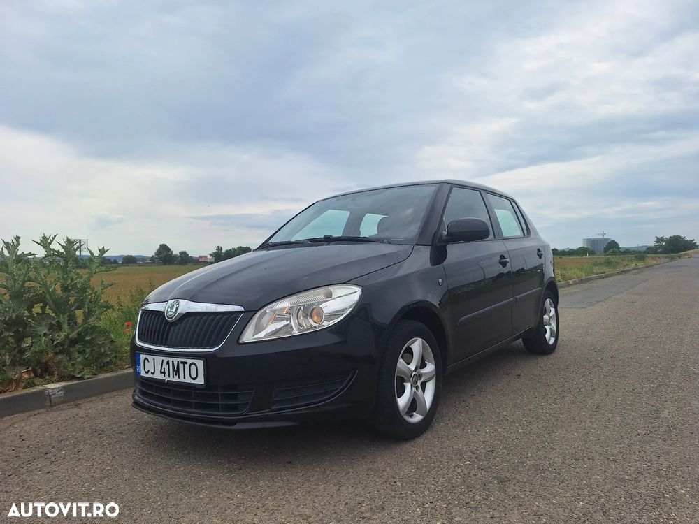 Skoda Fabia 1.2 HTP Ambiente - 9