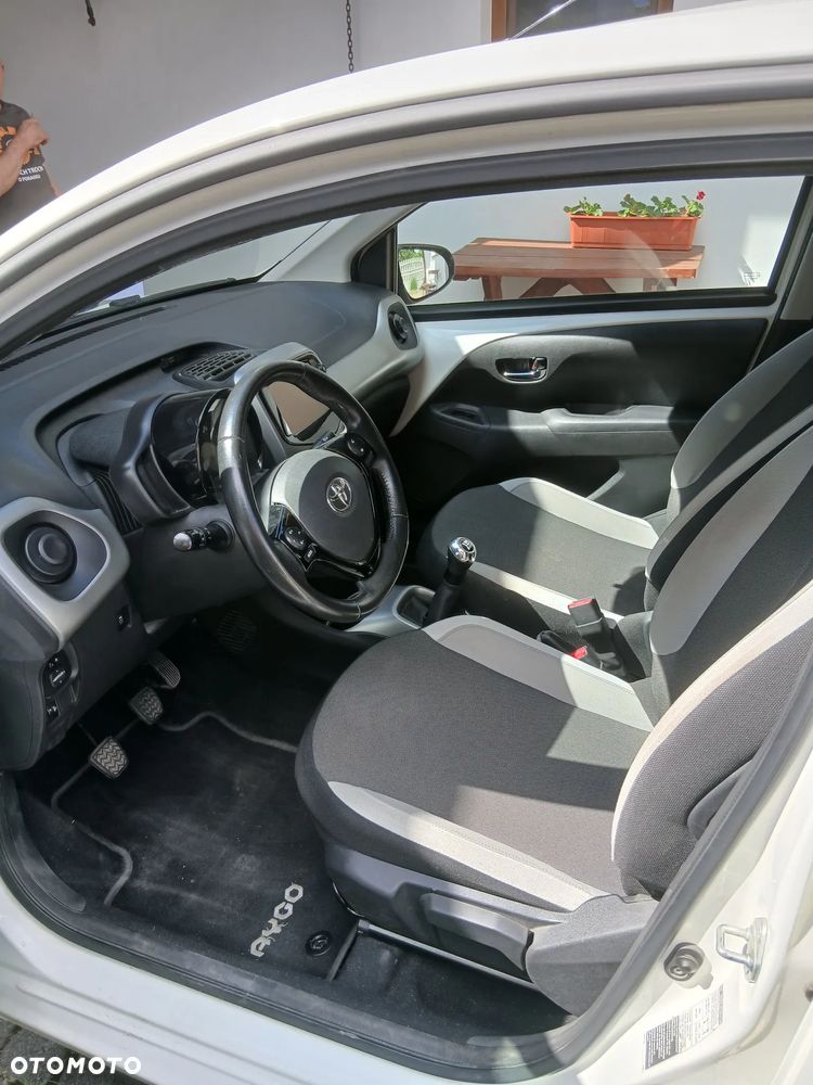 Toyota Aygo 1.0 VVT-i Sprint EU6 - 5