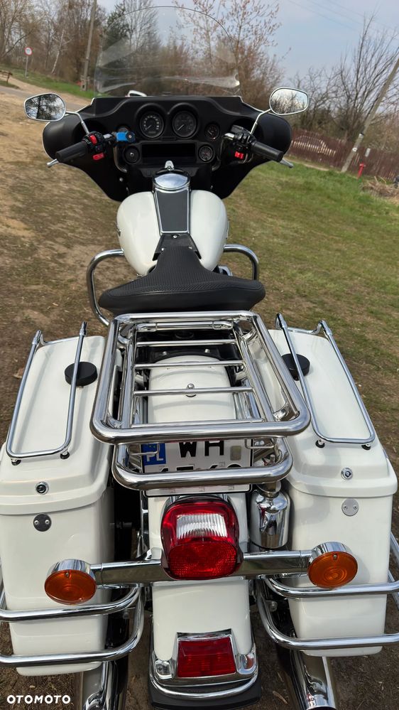 Harley-Davidson FLHT Electra Glide Standard - 17