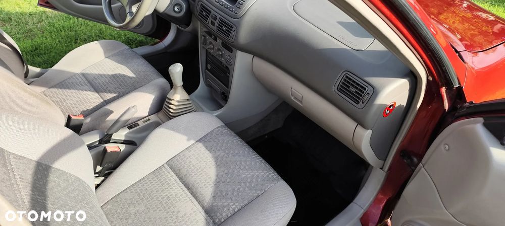 Toyota Corolla 1.4 VVT-i Terra - 20