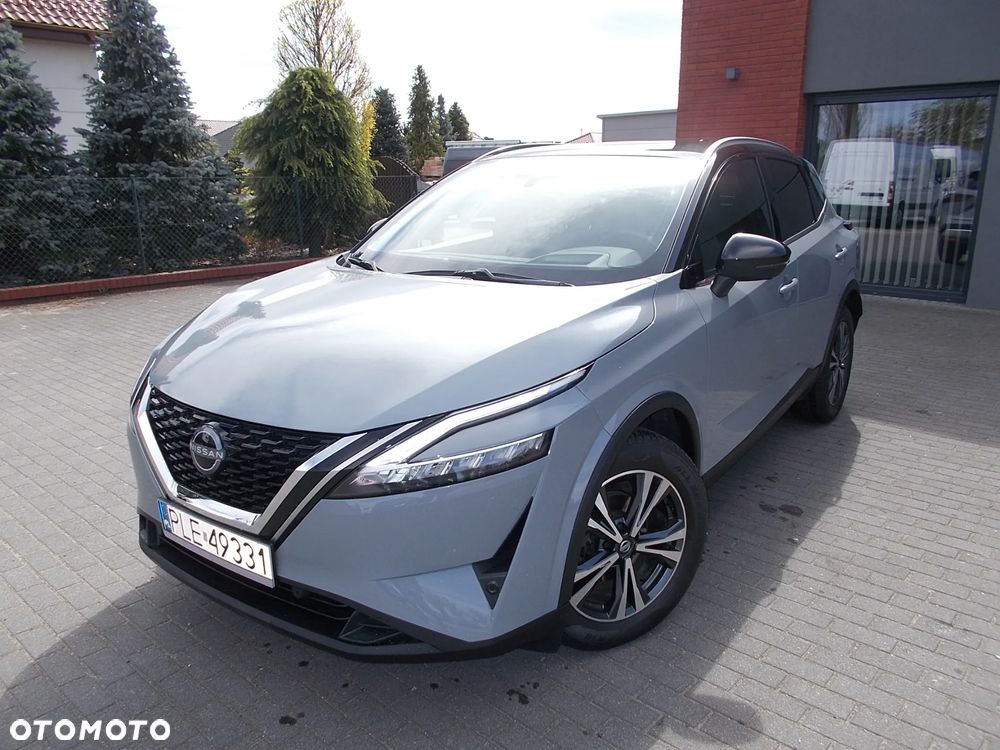 Nissan Qashqai - 1