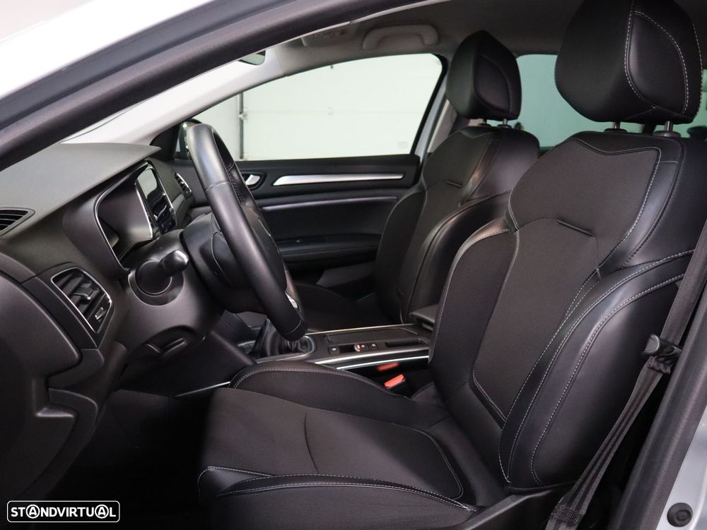 Renault Mégane Sport Tourer 1.5 Blue dCi Techno - 6