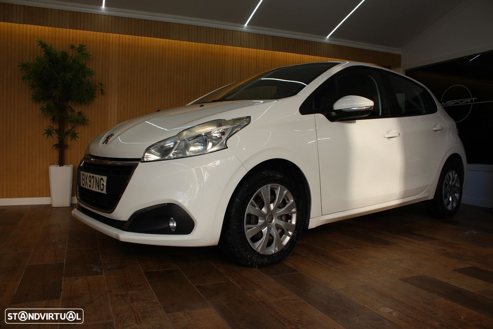 Peugeot 208 Hdi Pack Premium 100cv - 14