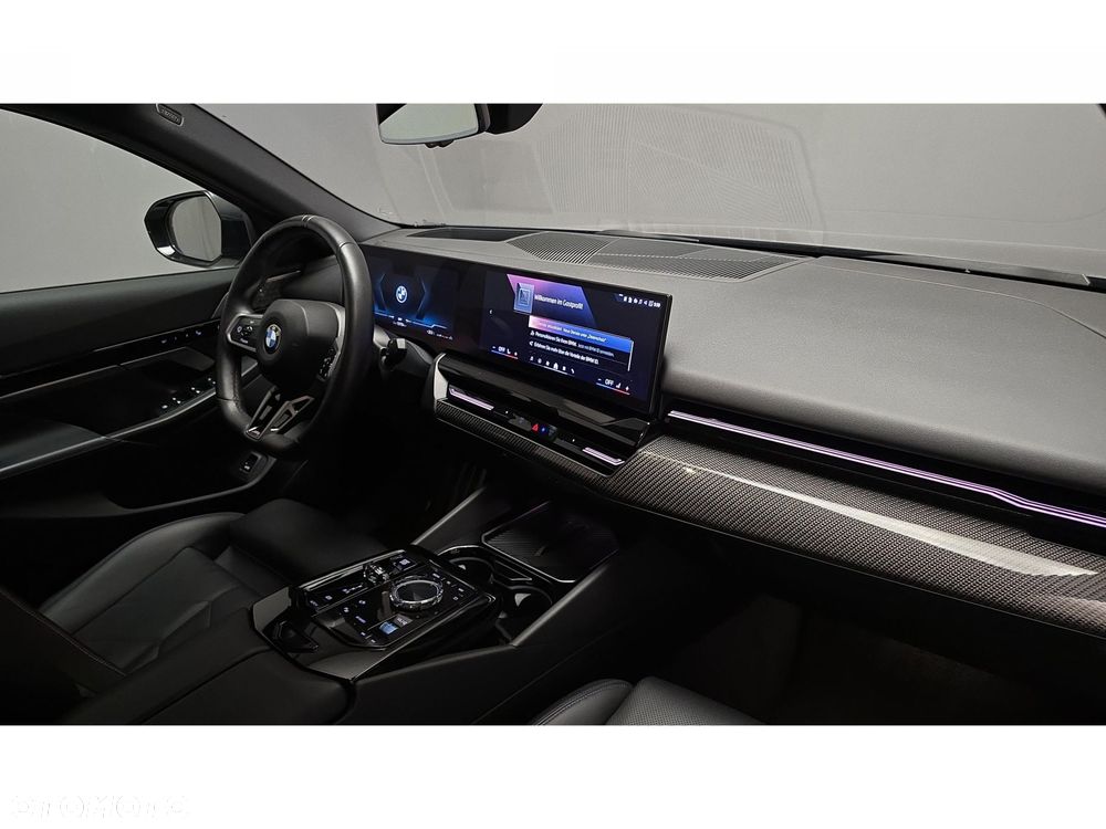BMW Seria 5 - 26