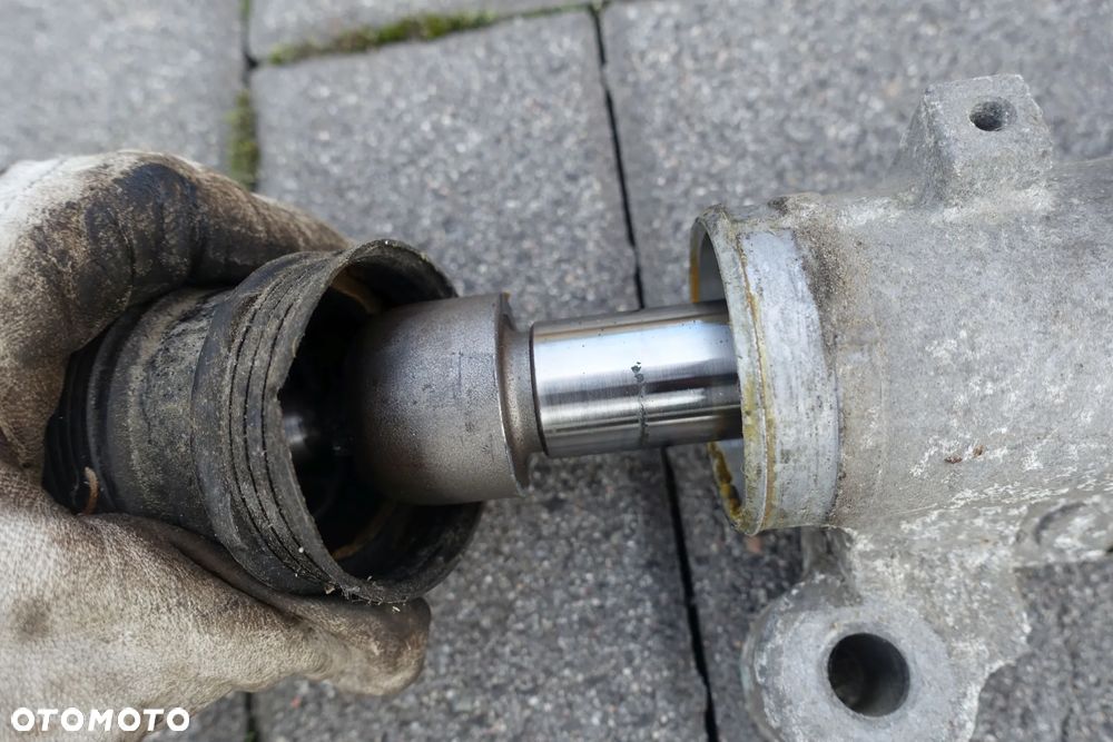 MAGLOWNICA PRZEKŁADNIA FOCUS MK2 FL 08r. - 5