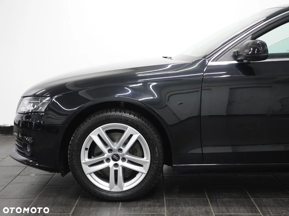 Audi A4 Avant 2.0 TDI DPF quattro Ambiente - 16