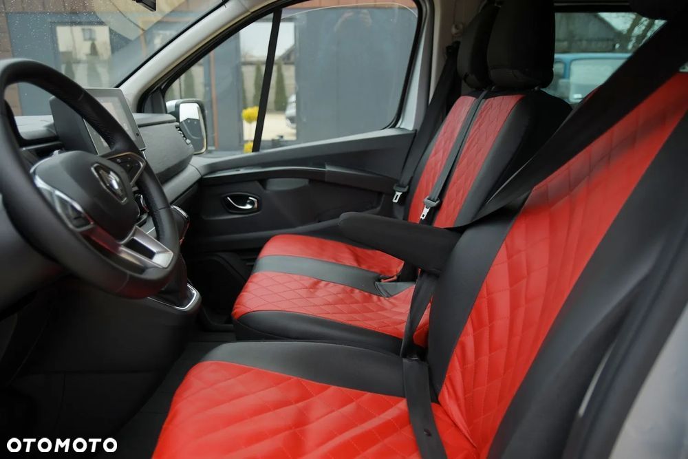 Renault Trafic - 25