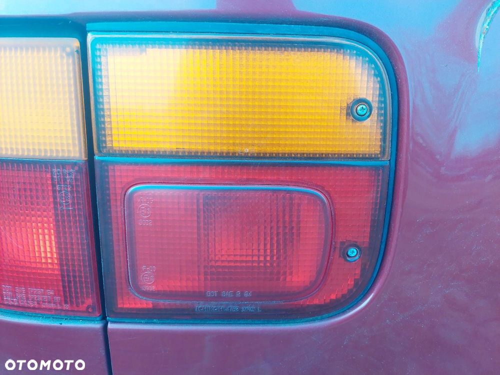 LAMPA LEWY TYŁ MAZDA MPV I FL - 2