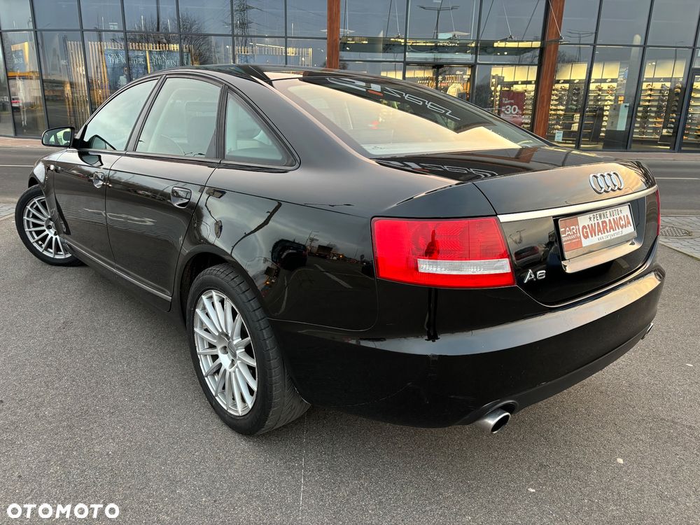 Audi A6 Limousine 2.4 - 6