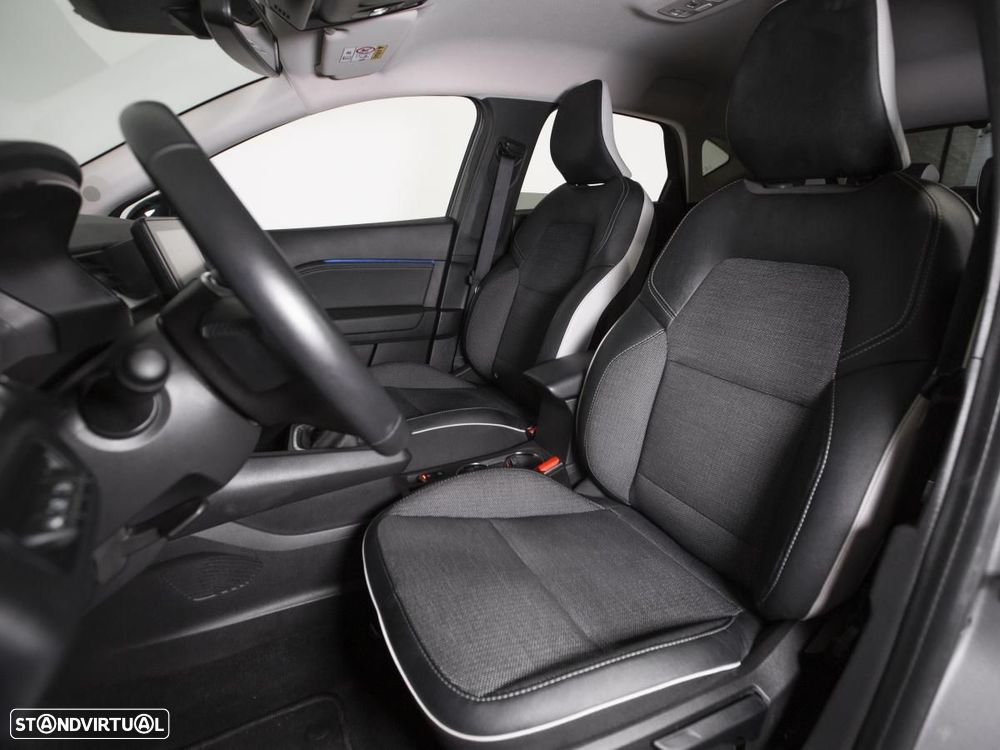 Renault Captur 1.0 TCe Techno Bi-Fuel - 8