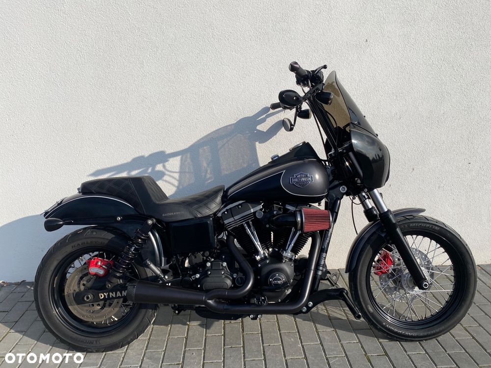 Harley-Davidson Dyna Street Bob - 1