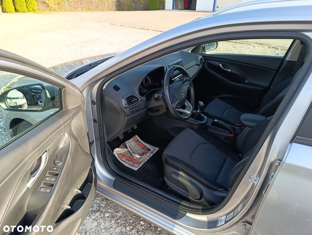 Hyundai i30 1.0 T-GDI Modern - 17