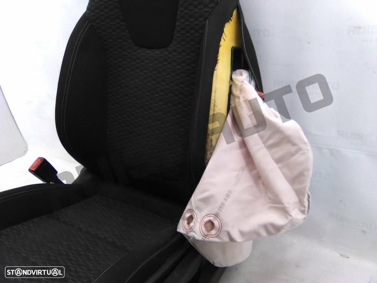 Banco Frente Esquerdo  Opel Astra K [2015_2021] 1.6 Cdti - 2