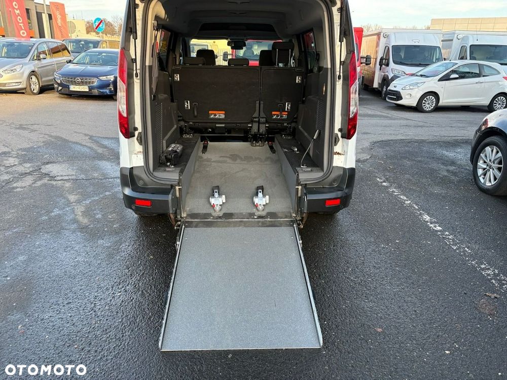 Ford Tourneo Connect 1.5 EcoBlue Start-Stop Titanium - 5