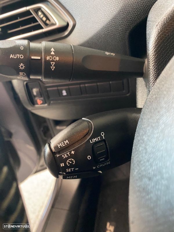 Peugeot 308 SW 1.5 BlueHDi Style - 10