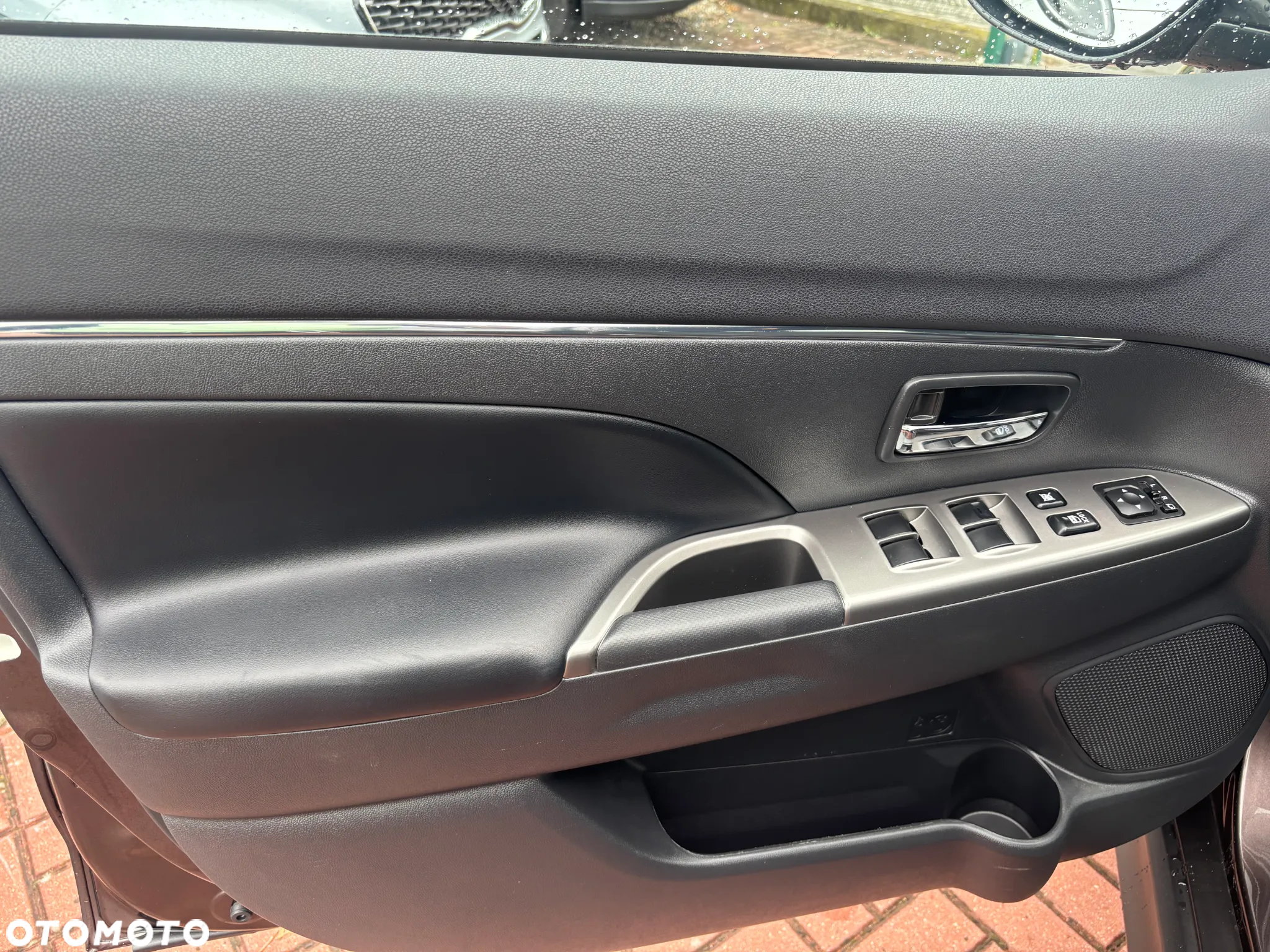 Mitsubishi ASX 2.0 2WD CVT Intro Edition+ - 27