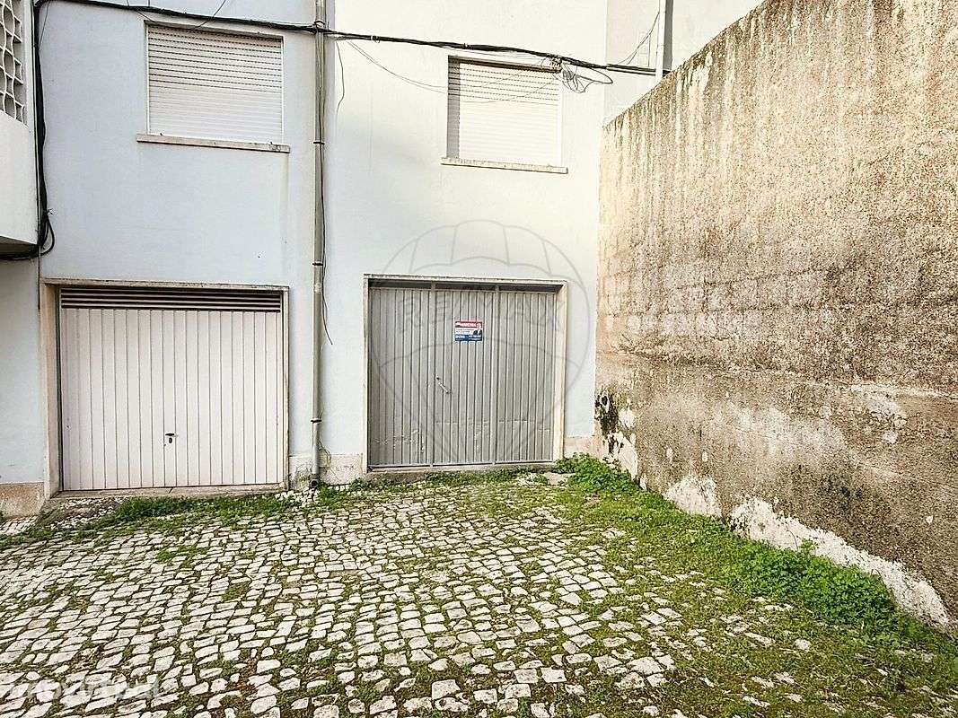 Garagem  para arrendamento - Grande imagem: 3/5