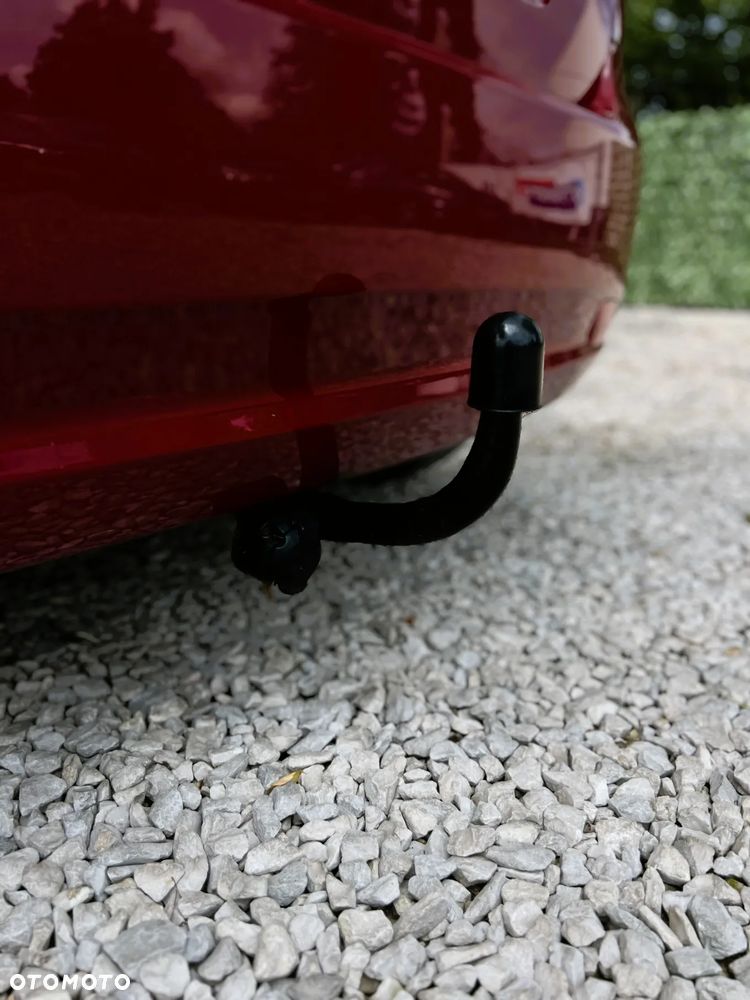 Kia Ceed - 34