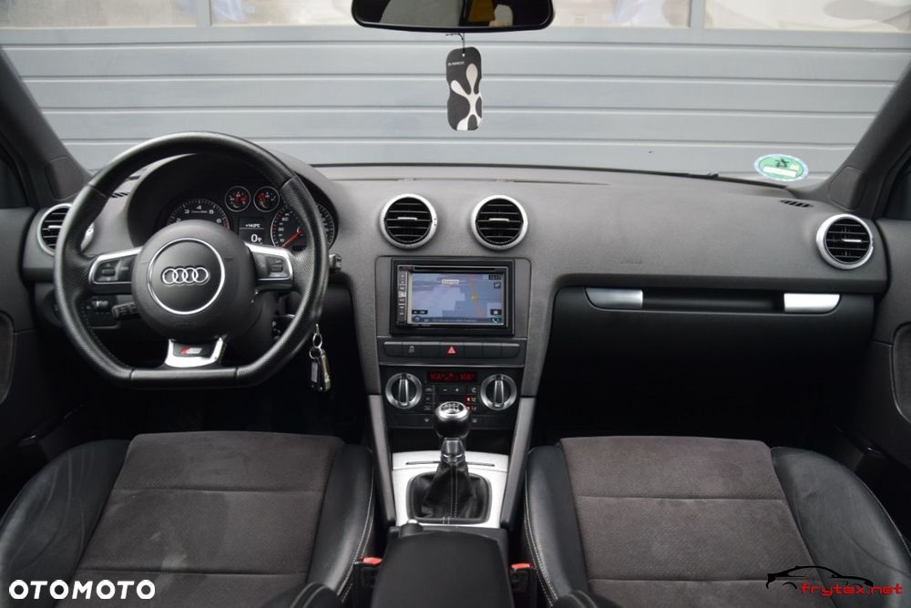Audi A3 Sportback - 32