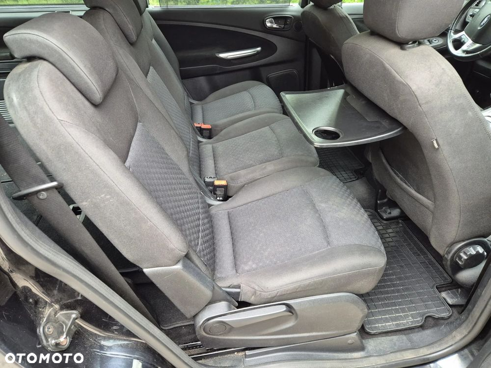 Ford Galaxy 2.0 TDCi Ghia - 17