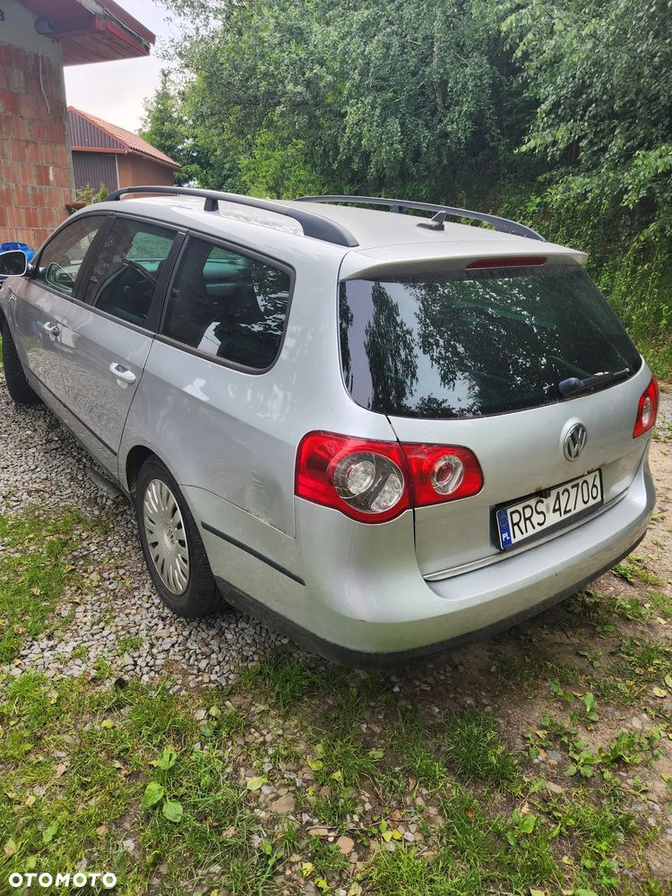 Volkswagen Passat 2.0 TDI DPF Comfortline - 3