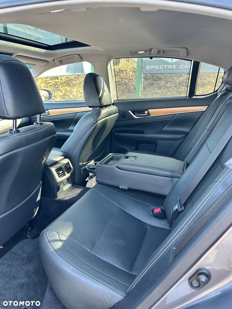 Lexus GS - 11