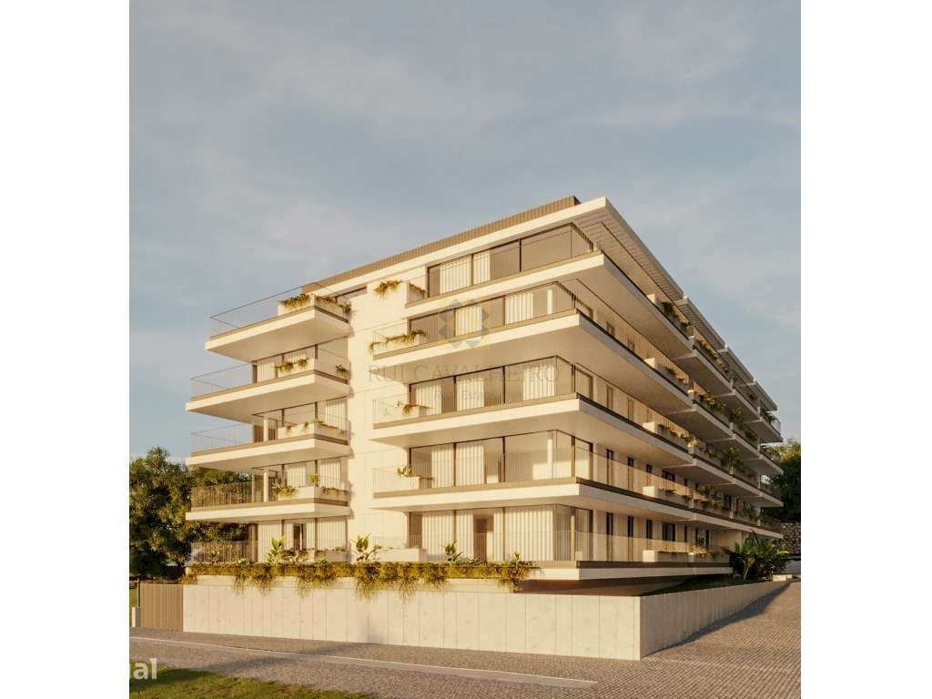 T4 Penthouse exclusiva com vista incrível para o Mar e Rio Douro em... - Grande imagem: 5/18