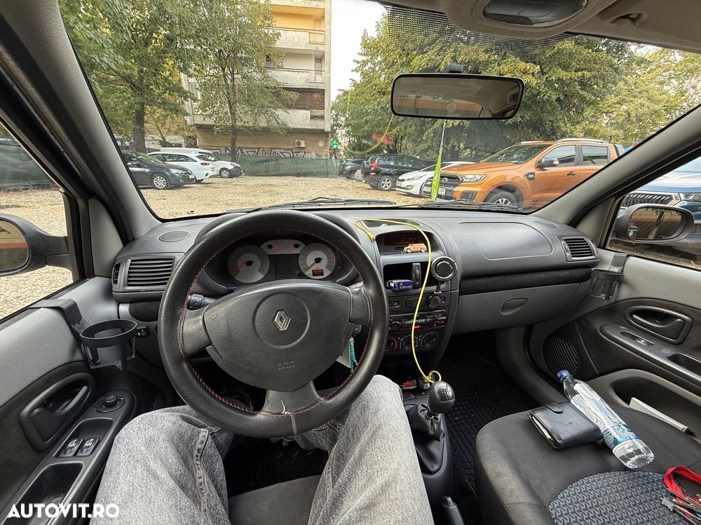 Renault Symbol 1.4 8V Authentique - 8
