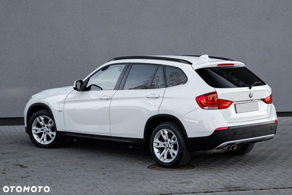 BMW X1 xDrive28i - 9