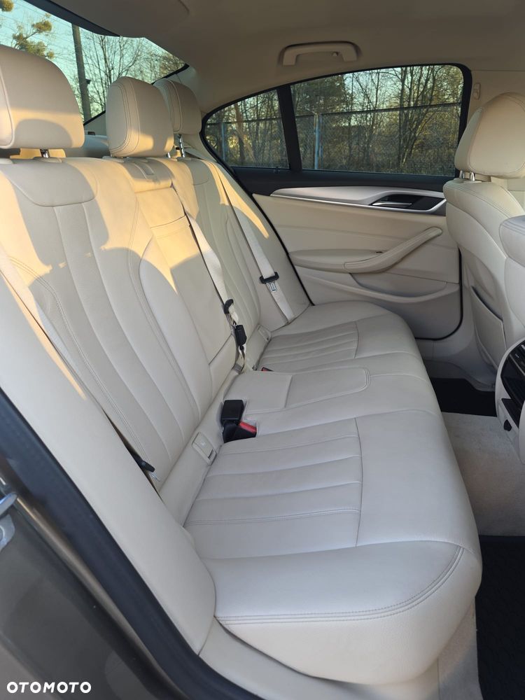 BMW Seria 5 - 31