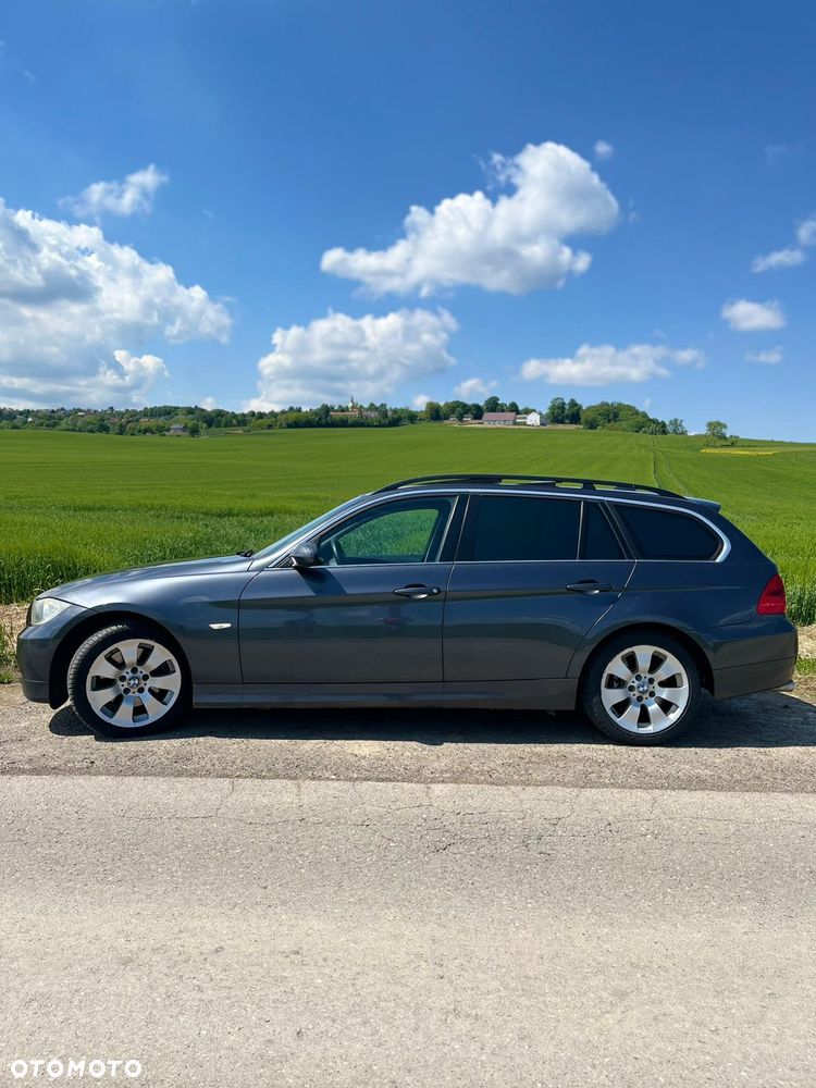 BMW Seria 3 - 1