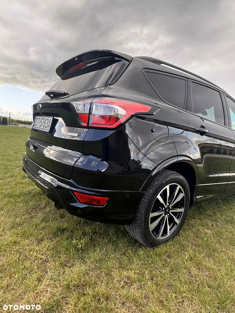 Ford Kuga 1.5 EcoBoost 2x4 ST-Line - 33