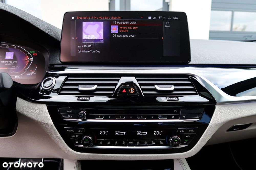 BMW Seria 5 540d xDrive mHEV M Sport sport - 25