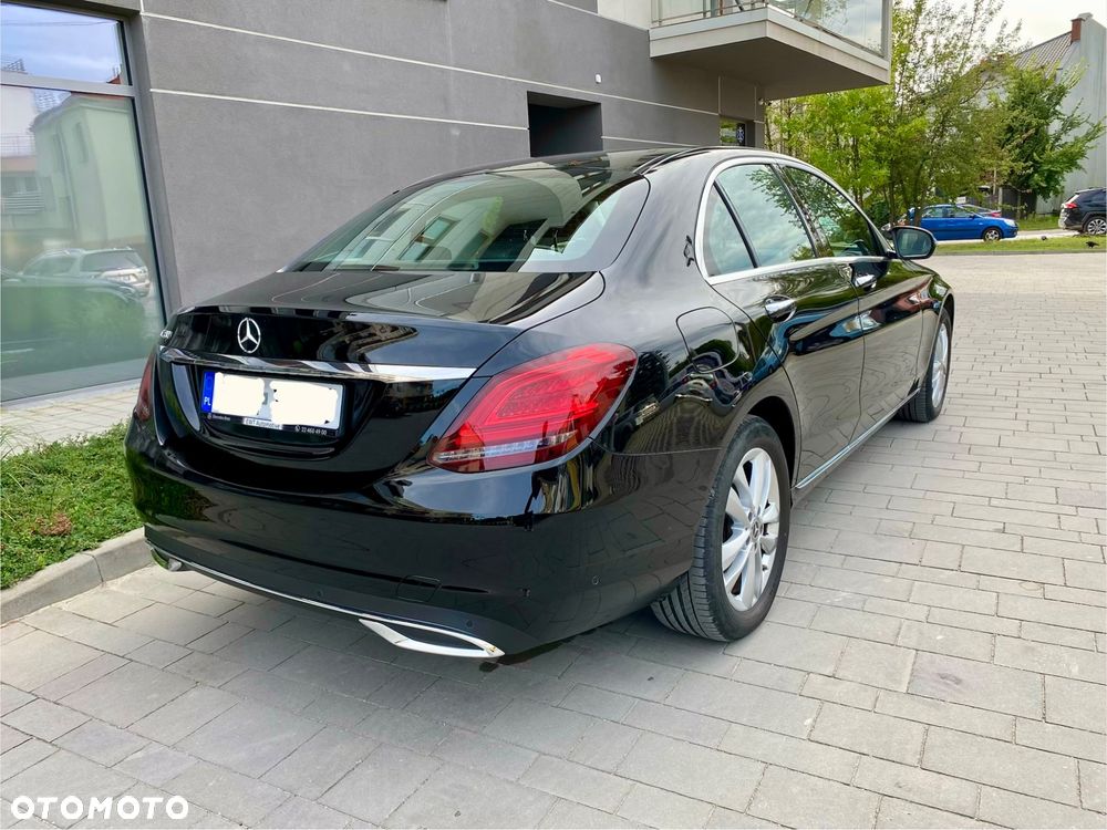 Mercedes-Benz Klasa C 180 9G-TRONIC Avantgarde - 13