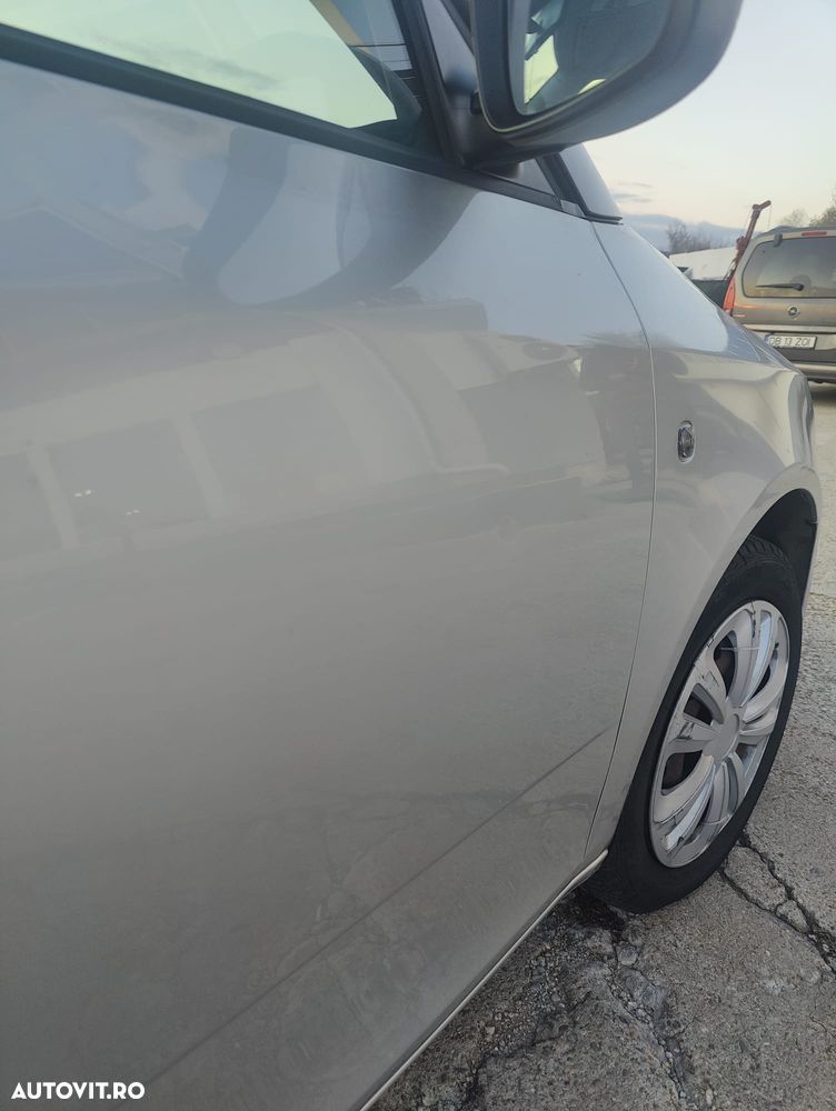 Skoda Fabia 1.2 HTP Ambiente - 3