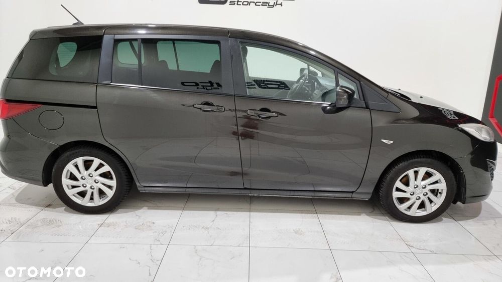 Mazda 5 - 5