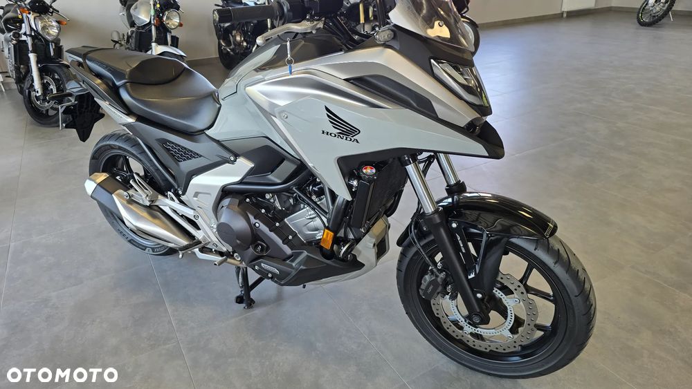 Honda NC - 28