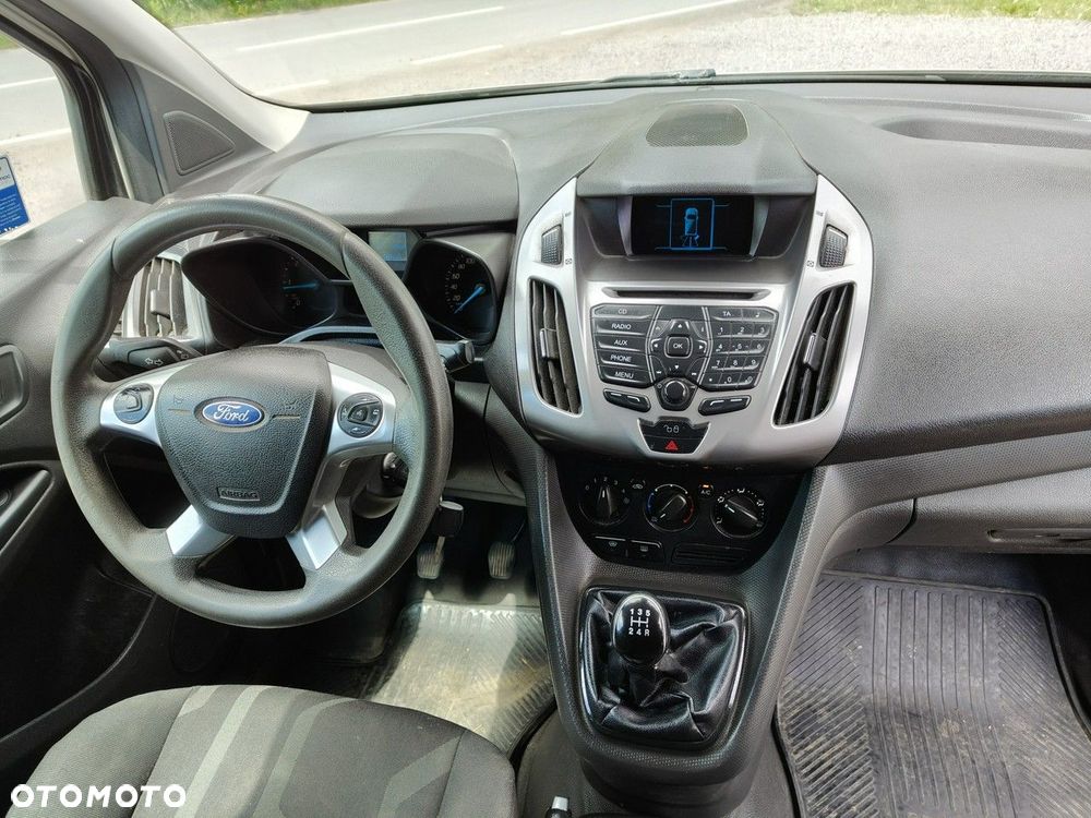 Ford Transit Connect - 8