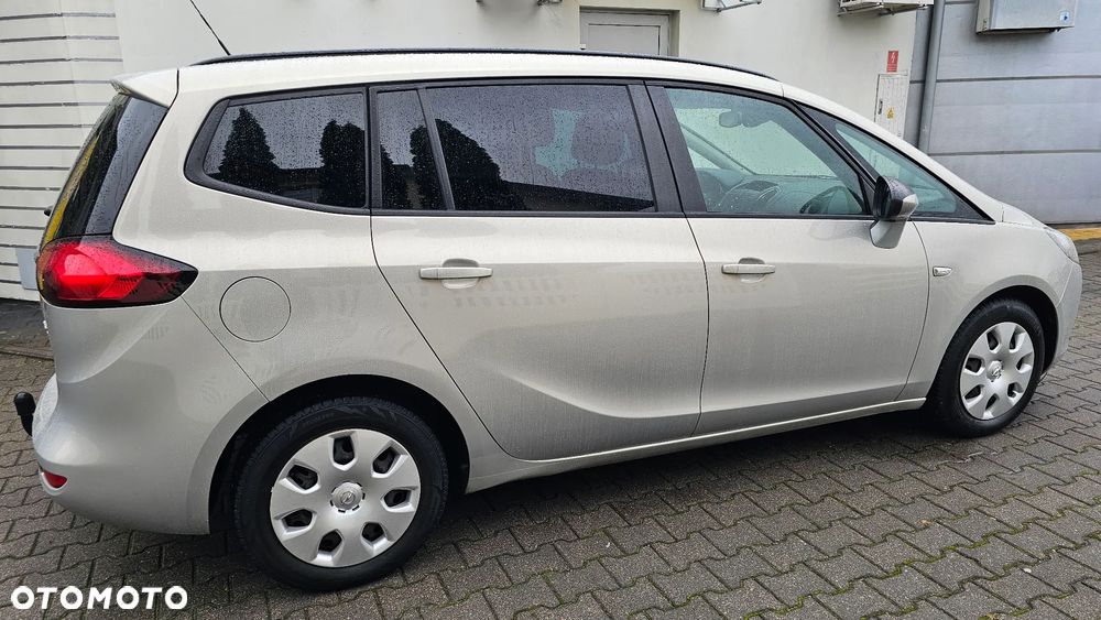 Opel Zafira 1.4 T Cosmo EcoFLEX S&S EU6 - 13