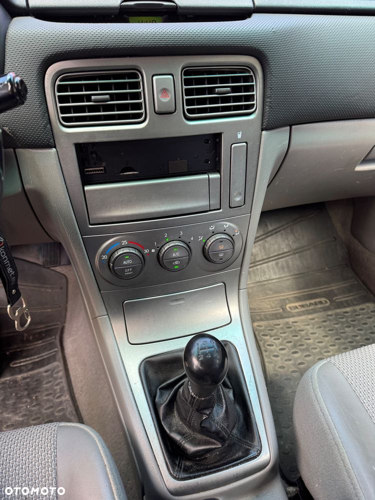Subaru Forester 2.0 X - 10