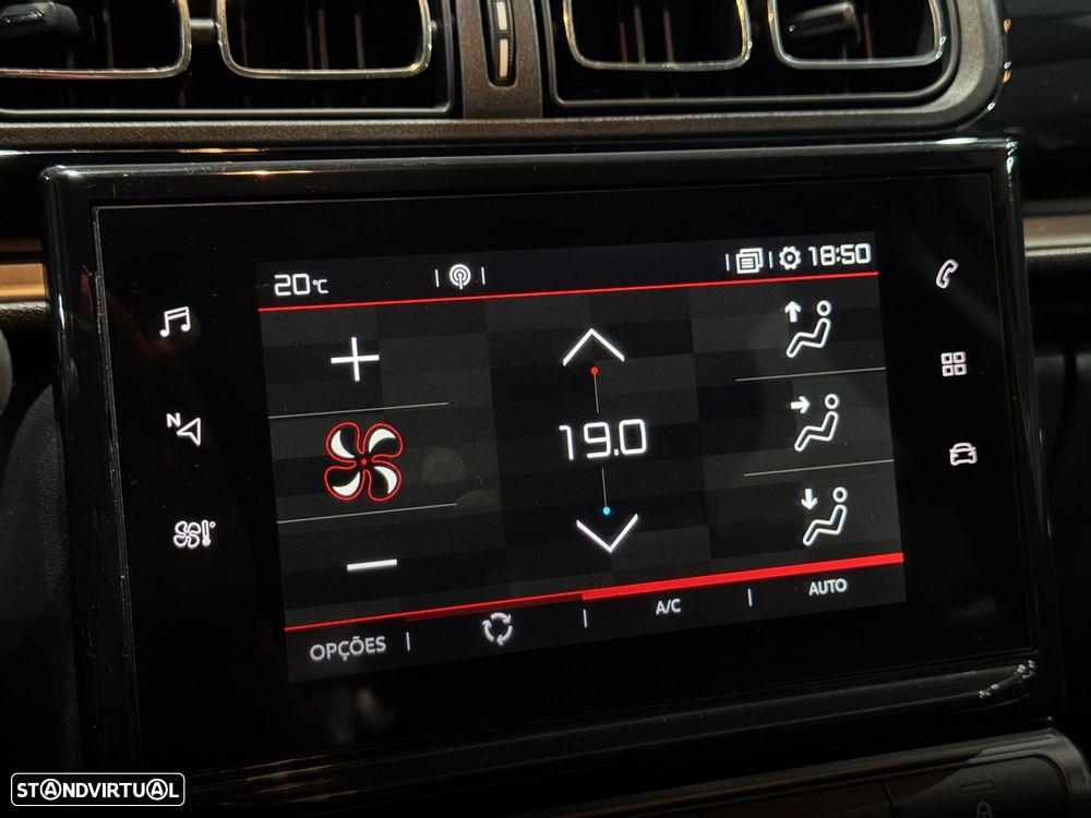 Citroën C3 1.2 PureTech Shine - 21