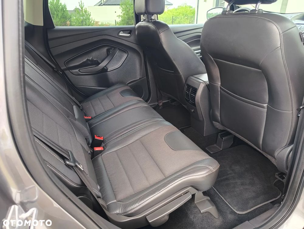 Ford Kuga 2.0 TDCi 2x4 Trend - 11