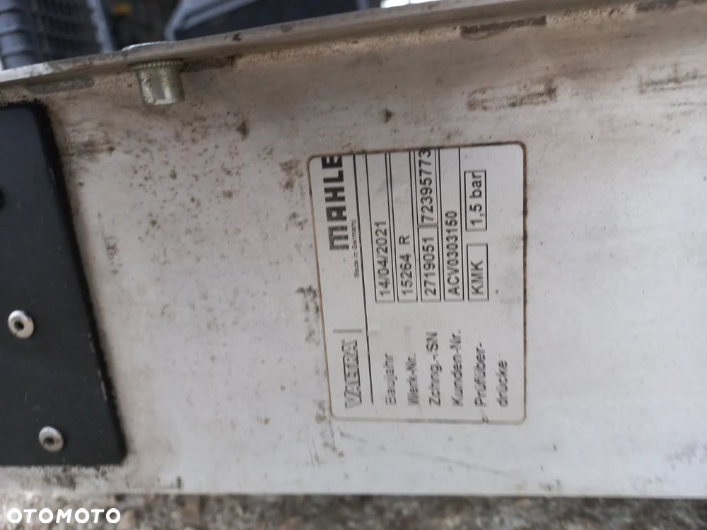 Chłodnica wody case,new holland,steyer,84249173,t7,cvt,cvx,87385213,87754143,valtra,walmet,massey, - 11