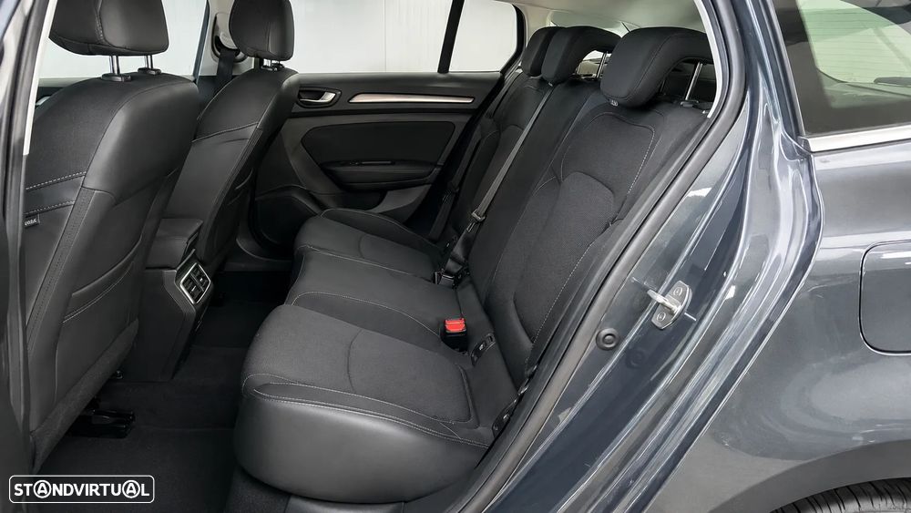 Renault Mégane 1.6 Plug-In Limited - 13