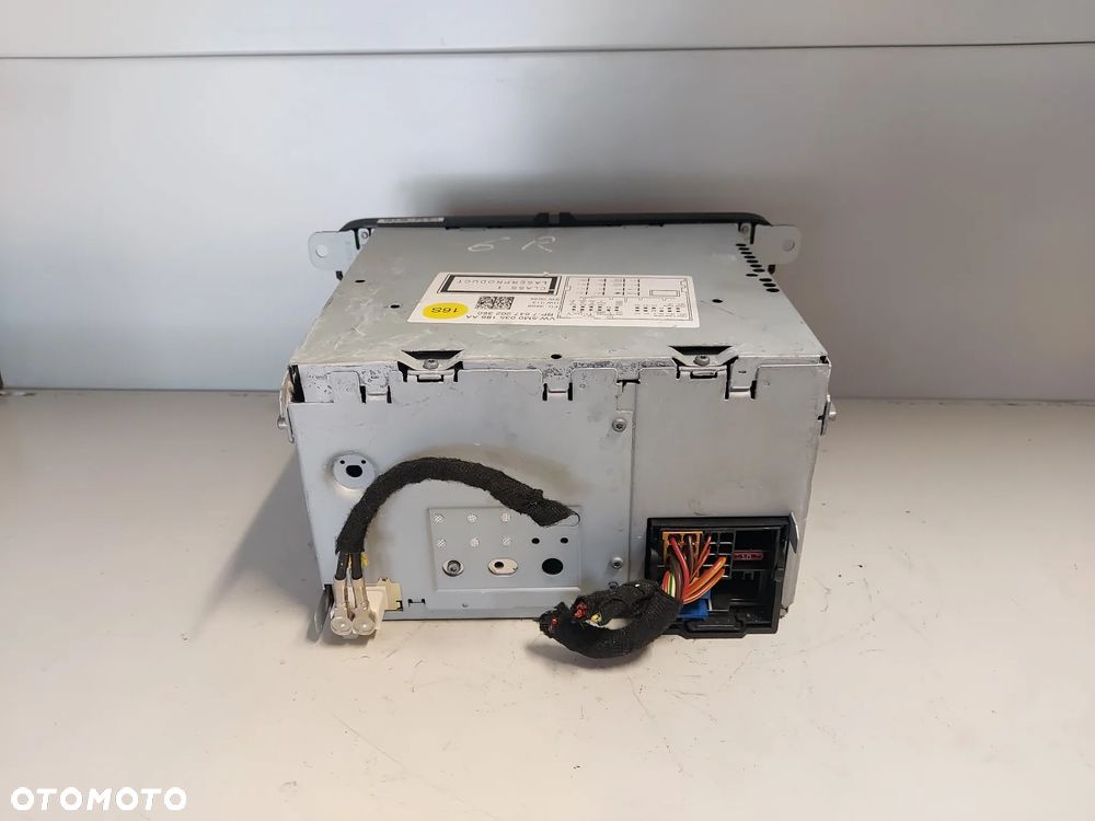 Volkswagen Polo 6R Passat B6 Radio Fabryczne 5M0035186 AA - 2