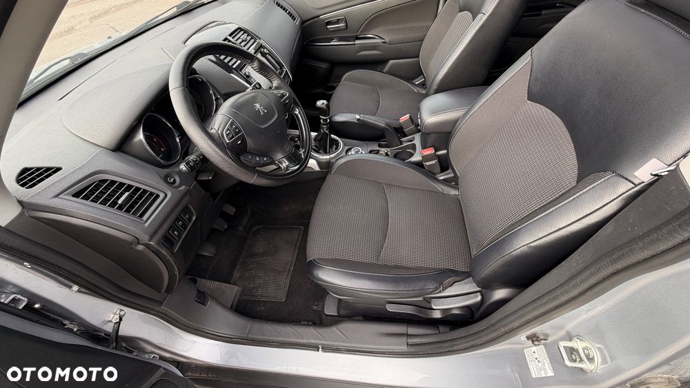 Peugeot 4008 HDI FAP 115 Stop & Start Allure - 11
