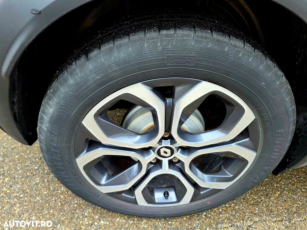 Renault Captur - 29